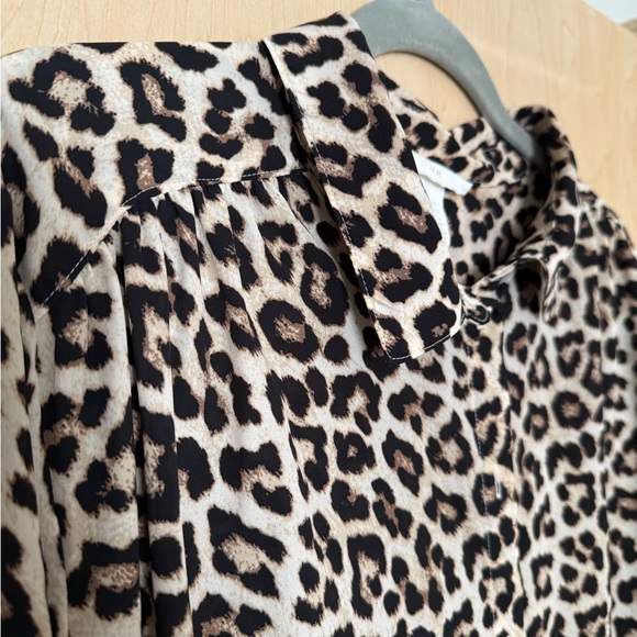 H&M Leopard Print Blouse - Picture 2 of 3